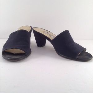 Evan-Picone Women’s Mules Black 2.5” Block Heels Suede